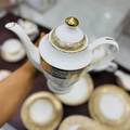 طقم شاي وجاتوه بورسلين مذهب
